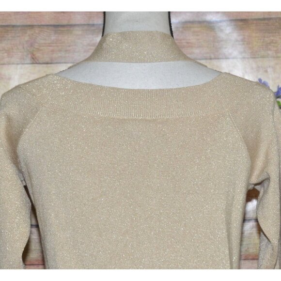 Vince Camuto Ladies M Gold Metallic V-Neck Sweater Size M Holiday Parties - Picture 6 of 9